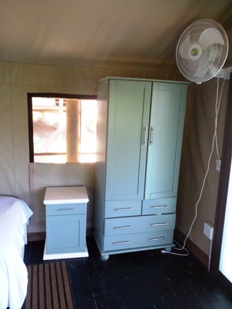 Bhanga Nek Beachside Camp interior