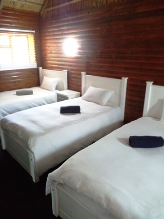 Bhanga Nek Lakeside Camp room